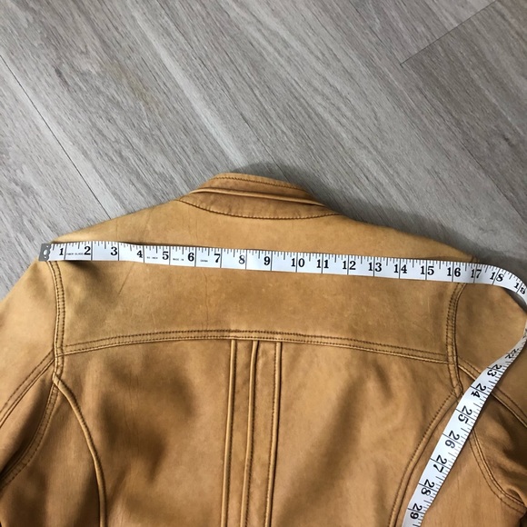 Leather jacket - Picture 7 of 15